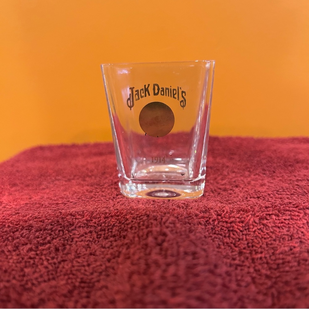 Jack‎ Daniels Gold Logo Shot Glass